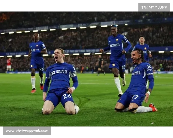 曼联在全力追赶:关键比赛的精彩瞬间 曼联在全力追赶:关键比赛的精彩瞬间